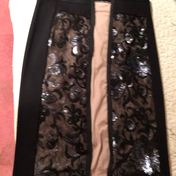 BCBGMAXAZRIA sequin pencil skirt - Picture 8 of 10